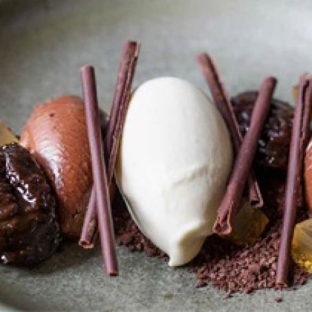 EARL GREY ICE CREAM, CHOCOLATE & HONEY