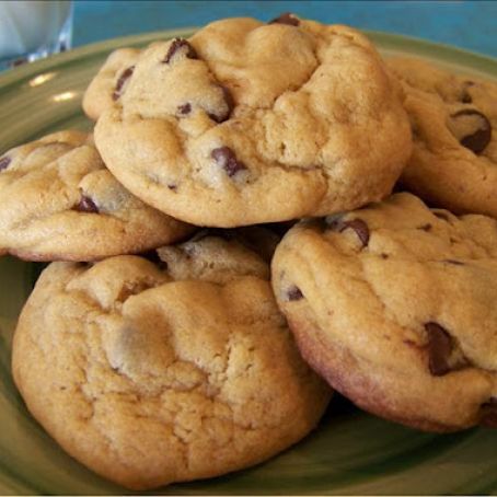 Soft Chocolate Chip Cookies