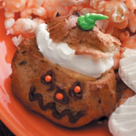 Jack-o-lantern cream puffs