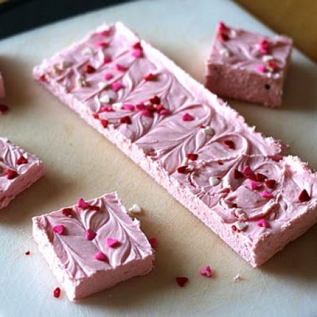 STRAWBERRY 2 INGREDIENT FUDGE