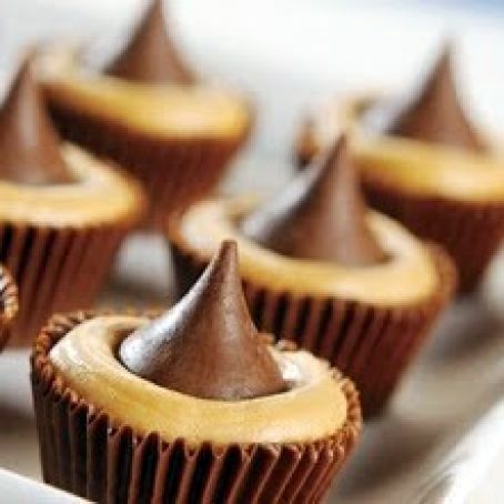 Kisses Fluted Cups with Peanut Butter Filling
