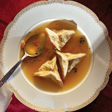 Kreplach Soup (Chicken Dumplings in Broth)