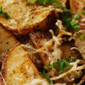 Garlic Roasted Parmesan Potatoes