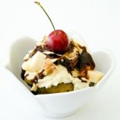 Banana Split Cupcakes