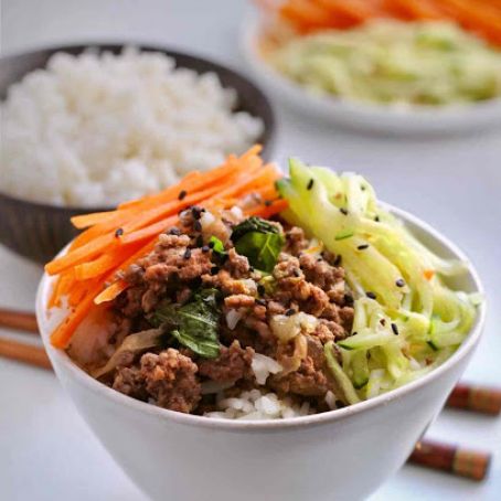 Spicy Basil Beef Bowls
