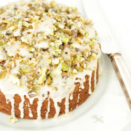 Chai and Salted Pistachio Cake