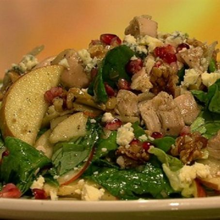 Butter Lettuce with Apple, Walnuts, Pomegranate Seeds and Chicken
