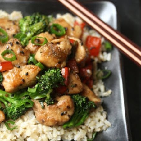 Healthy Sesame Chicken with Broccoli