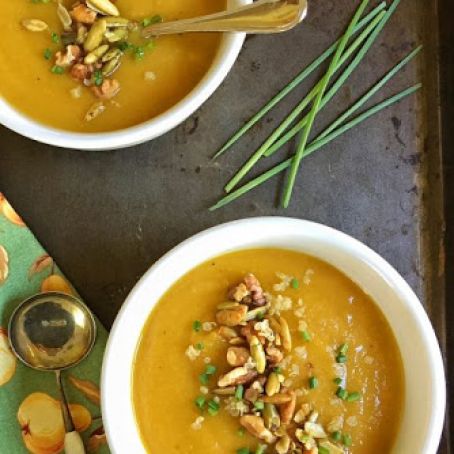 Paleo Autumn's Best Butternut Squash, Apple, & Pear Soup