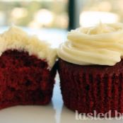 CAKE - Magnolia Red Velvet Cupcakes