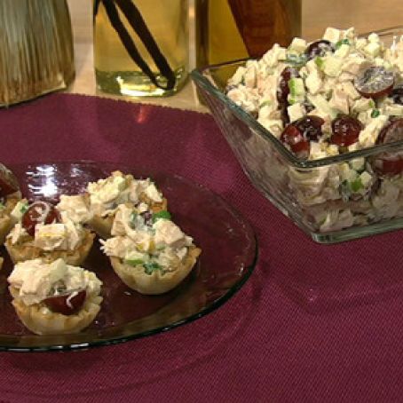 Chew:  Clinton Kelly's Waldorf Salad with Chicken