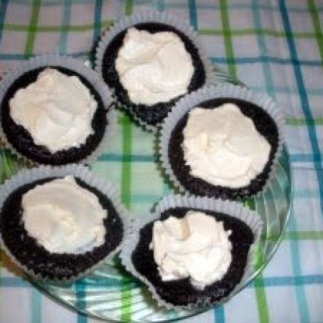Paleo Chocolate Coconut Cupcakes