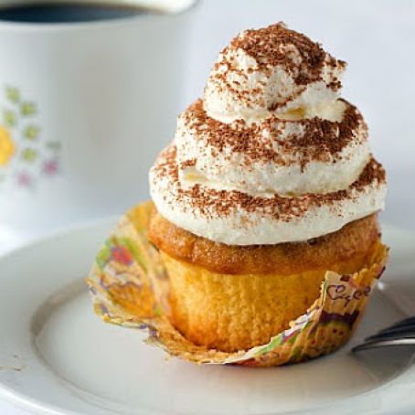 Tiramisu Cupcakes (Brown Eyed Baker)