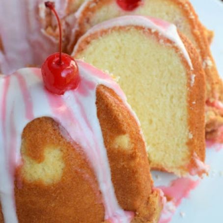 Cherry 7 Up Pound Cake