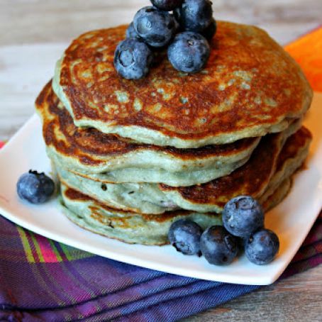 Greek Yogurt Pancakes with Blueberries or Bananas