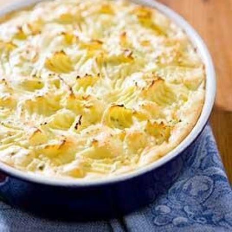 PERFECT MASHED POTATO CASSEROLE