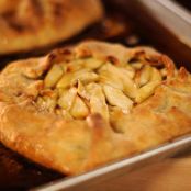 Pioneer Woman: Flat Apple Pie with Perfect Pie Crust