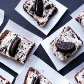 Cookies & Cream Gooey Cake