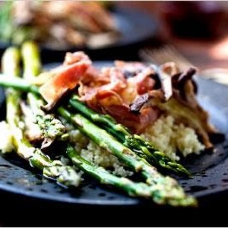 SLOW BAKED ASPARAGUS IN PARCHMENT