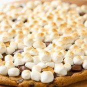 Choclate Chip S'more Pizza