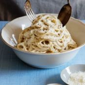 Cacio e Pepe Spaghetti