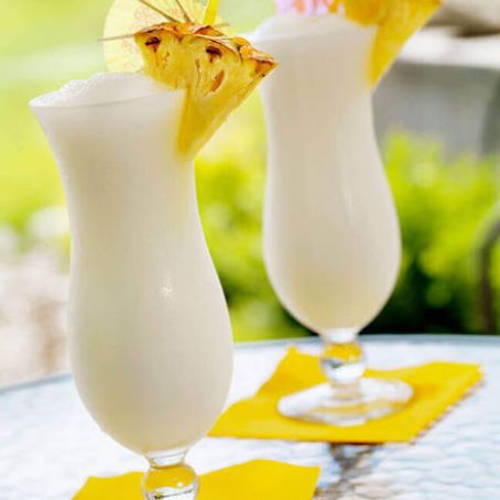 SF SHAKE - Pina Colada Shake
