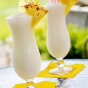 SF SHAKE - Pina Colada Shake