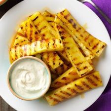 Grilled Pineapple with Lime Dip 