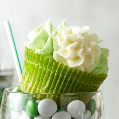 Shamrock Milkshake Cupcakes