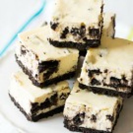 Oreo Cheesecake Bars