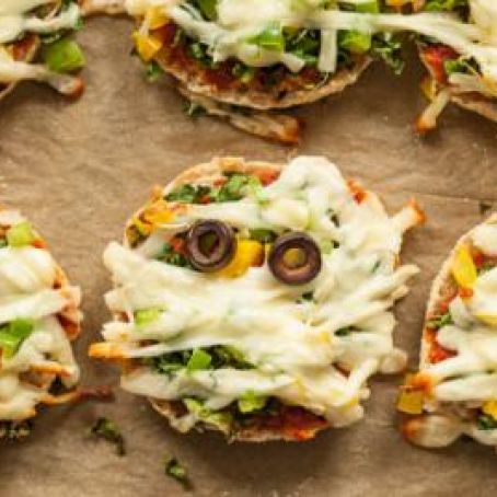 Mini Mummy Pizzas