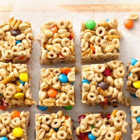No bake Sweet and Salty Cereal Bars