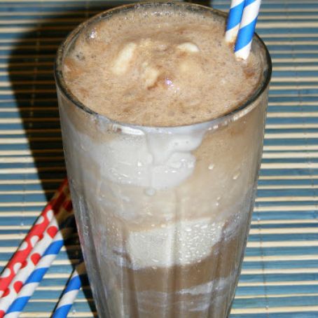Old-Fashioned Coke Float
