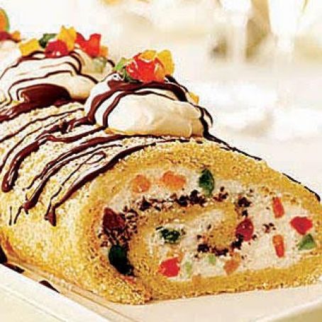 Christmas Cannoli Cake