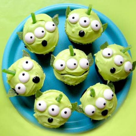 Toy Story Green Alien Cupcakes - Disney
