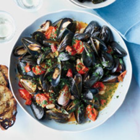 Mussels with White Beans and Chorizo