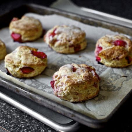 Strawberries and Cream Biscuits