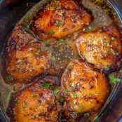 SLOW COOKER BROWN SUGAR GARLIC CHICKEN