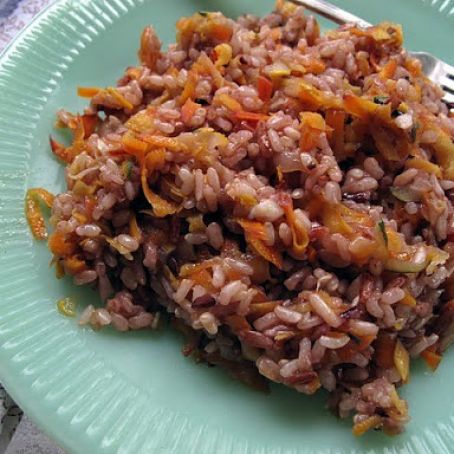 Lemony Brown Rice with Zucchini and Carrots