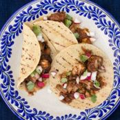 Puerco Enchilado Tacos