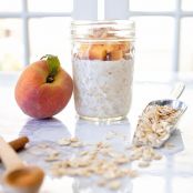 Peaches ‘N Cream Overnight Oats
