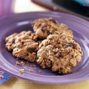 Chewy oatmeal raisin cookies