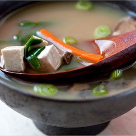 MISO SOUP w/TOFU