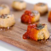 Clinton Kelly's Ricotta, Mozzarella, and Spinach Bites