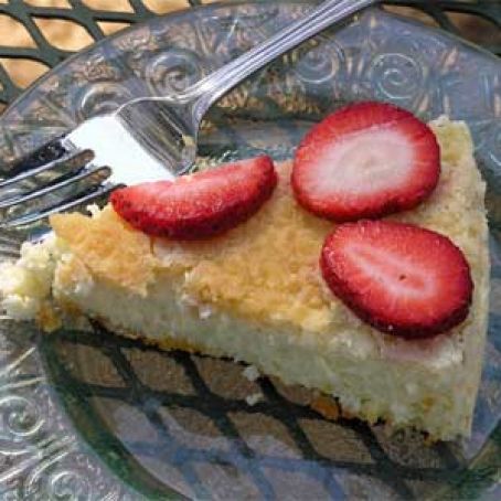 Dessert Misc: Crustless Lemony Cheesecake