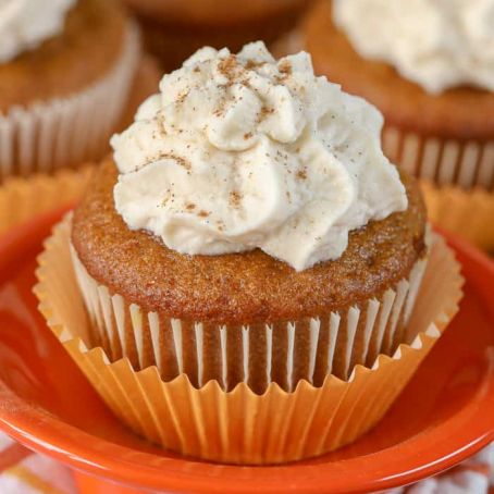 PUMPKIN CUPCAKES