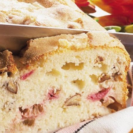 Toasted Pecan and Rhubarb Bread