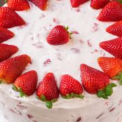 Fresh Strawberry Cake