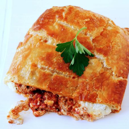 Lamb Meatballs with  Feta  in Puff Pastry