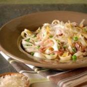 Pasta with Prosciutto and Peas